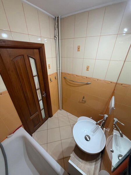 Prevederii 3 camere decomandate 68 mp, etaj 3/4 la 5 minute